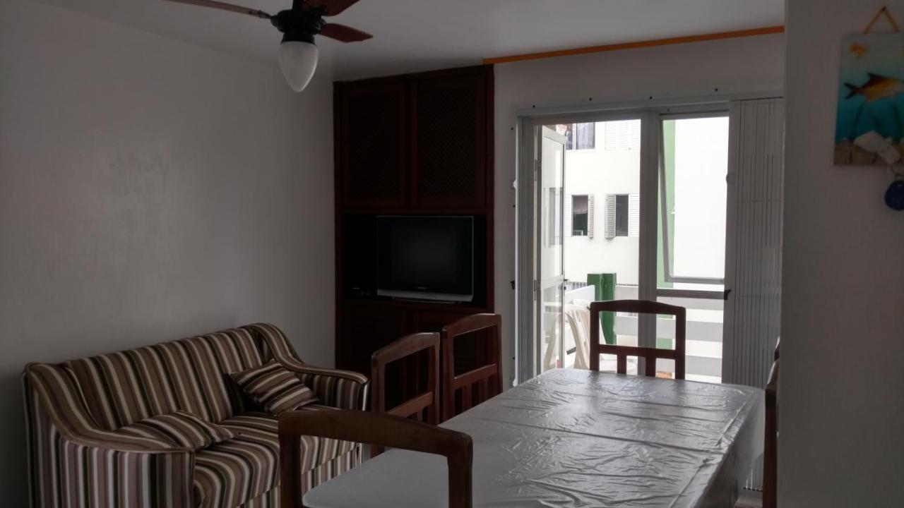 Apto Espetacular A 50 M Do Mar Em Condominio Com Piscinas Maravilhosas グァラトゥバ エクステリア 写真